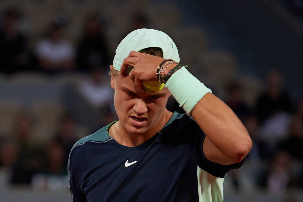 叹的穿越球 叹的穿越球