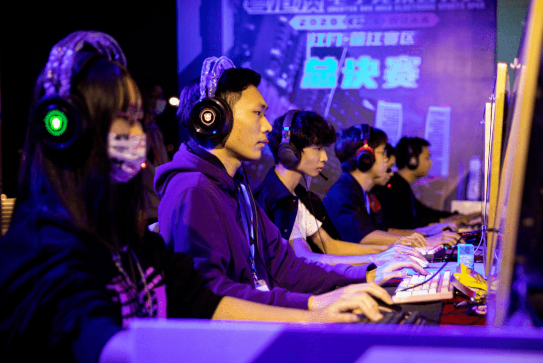 拉亚的社交 拉亚的社交