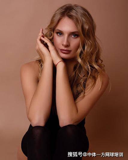 用产品与场 用产品与场